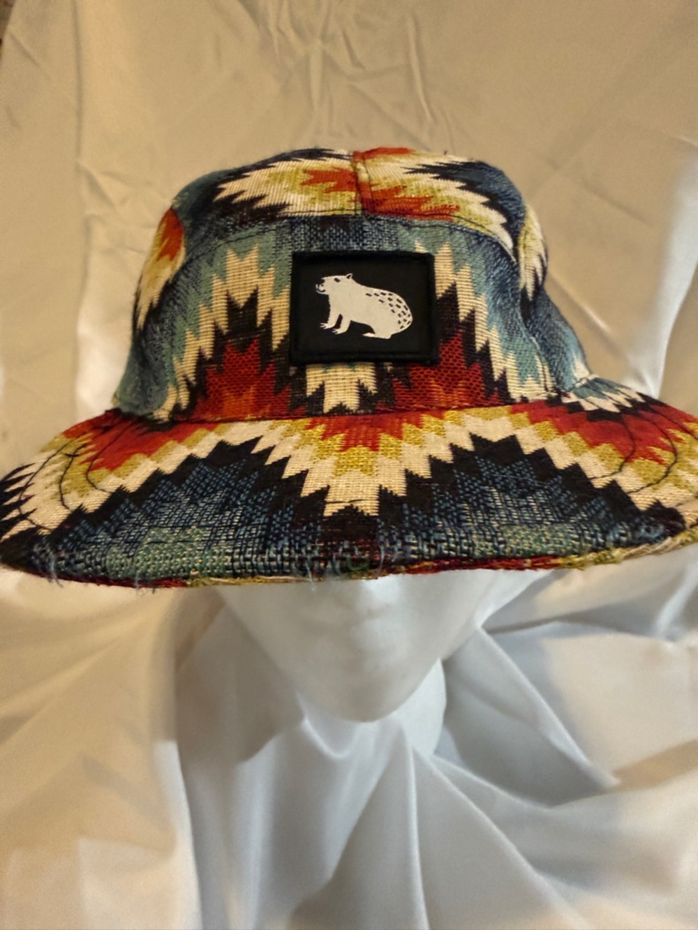 Capibara Handmade Aztec Print Hat - Red, Yellow, Green